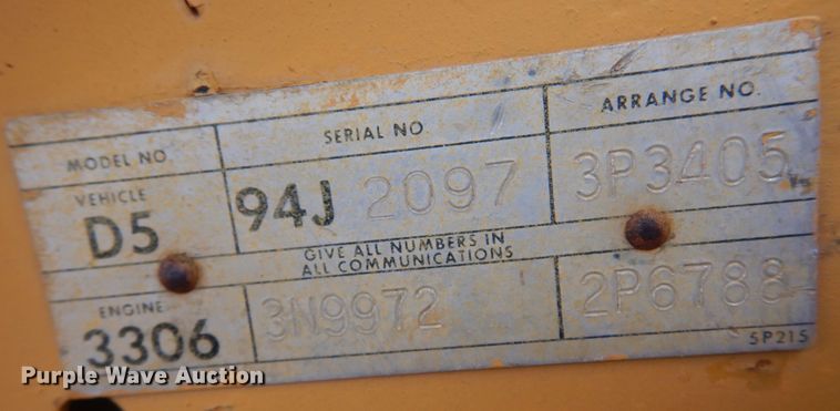 image for item KO9999 1973 Caterpillar D5  dozer