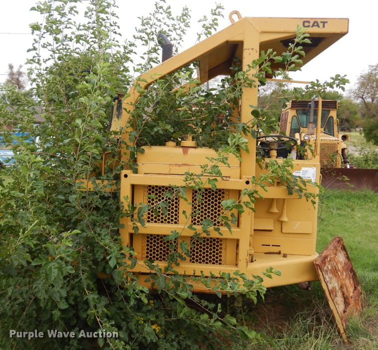 image for item KP9000 1970 Caterpillar 613  elevating scraper