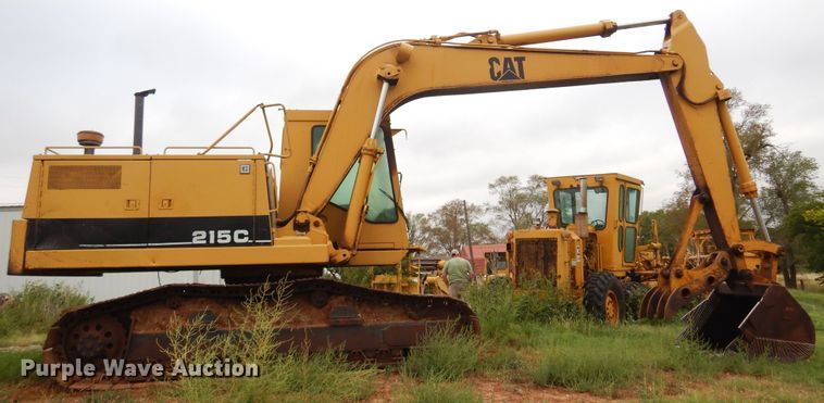 image for item KP9001 1989 Caterpillar 215C excavator