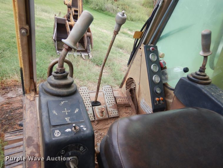 image for item KP9001 1989 Caterpillar 215C excavator