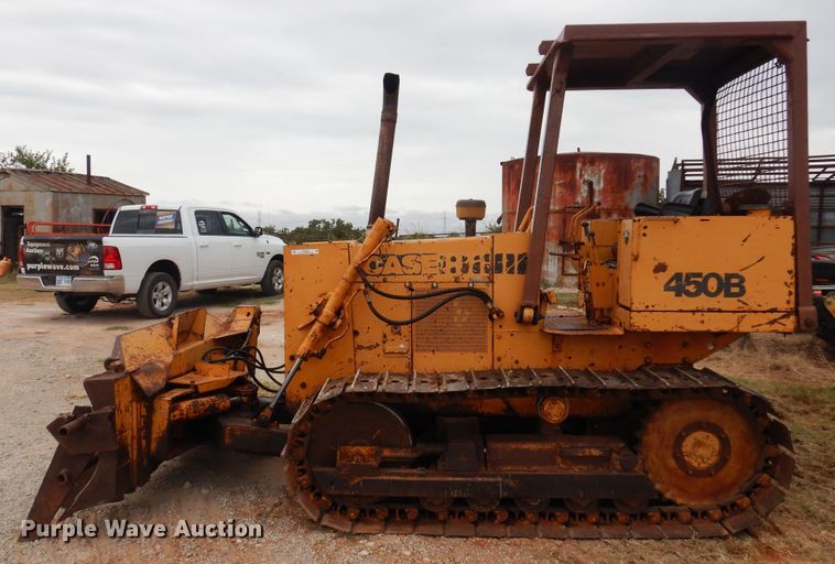 image for item KP9003 1980 Case 450B  dozer