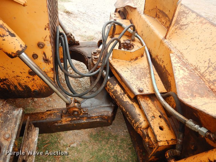 image for item KP9003 1980 Case 450B  dozer