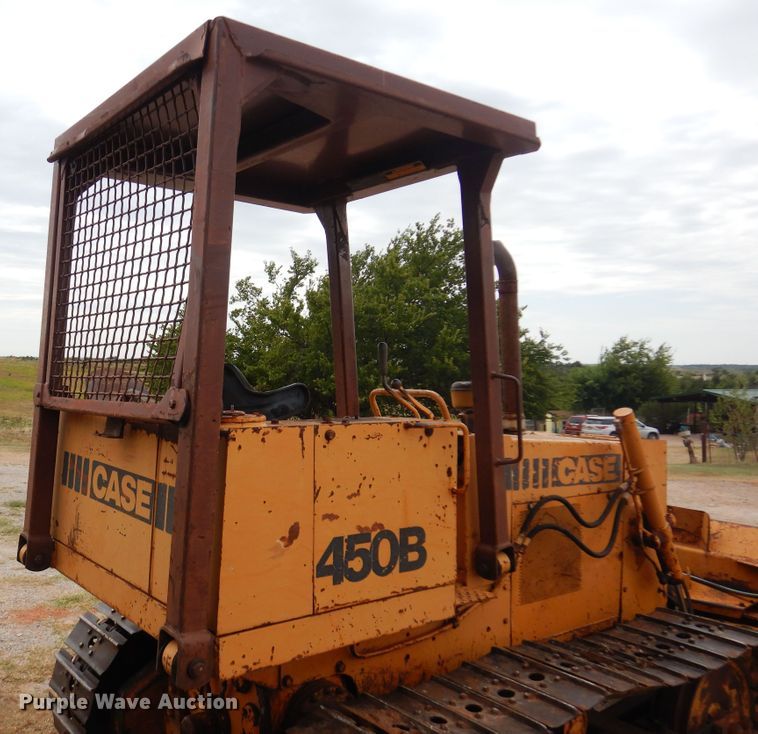 image for item KP9003 1980 Case 450B  dozer