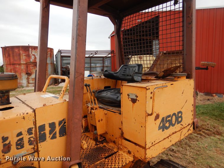 image for item KP9003 1980 Case 450B  dozer