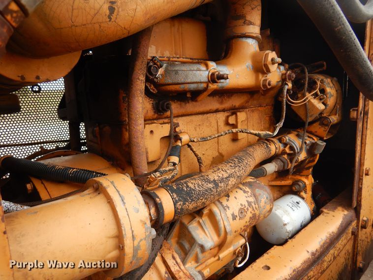 image for item KP9003 1980 Case 450B  dozer