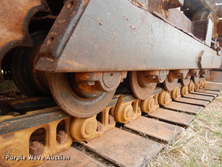 image for item KP9003 1980 Case 450B  dozer