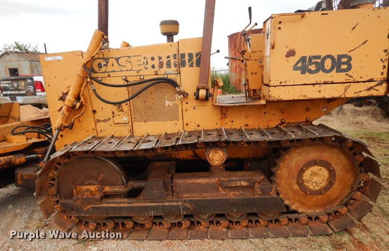 image for item KP9003 1980 Case 450B  dozer