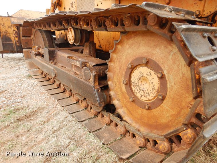image for item KP9003 1980 Case 450B  dozer