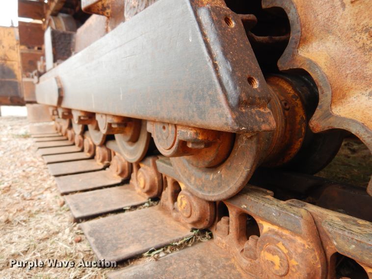 image for item KP9003 1980 Case 450B  dozer