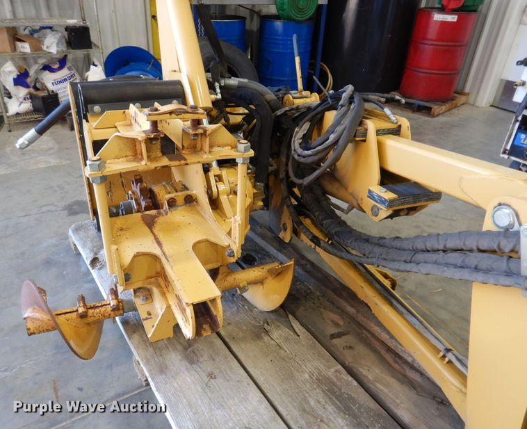 image for item KW9518 2005 Vermeer PT650  combination unit