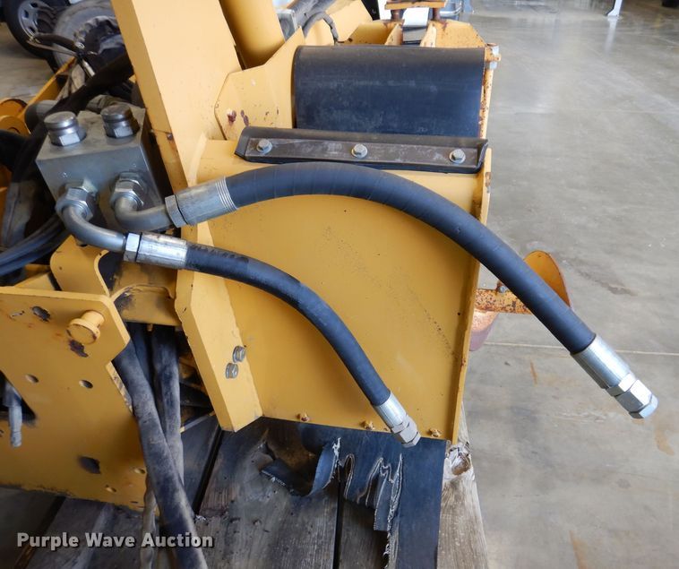 image for item KW9518 2005 Vermeer PT650  combination unit