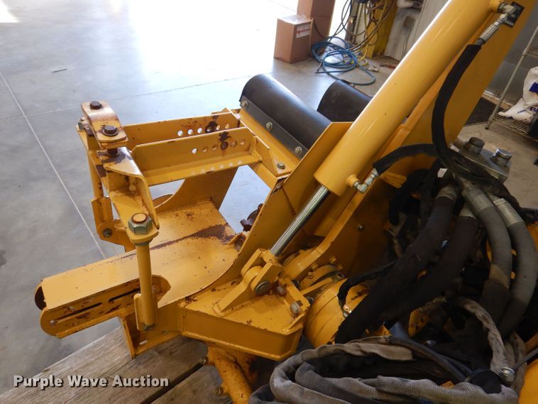 image for item KW9518 2005 Vermeer PT650  combination unit