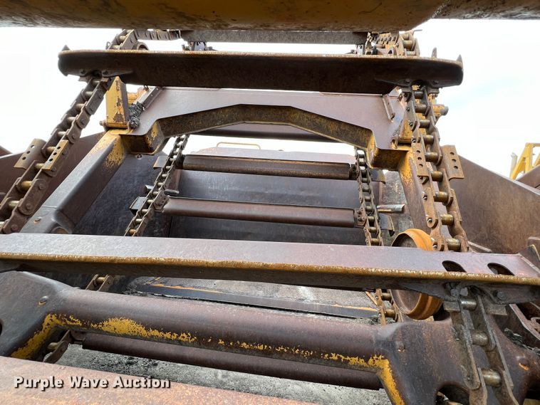 image for item LI9419 1997 Caterpillar 623F  elevating scraper