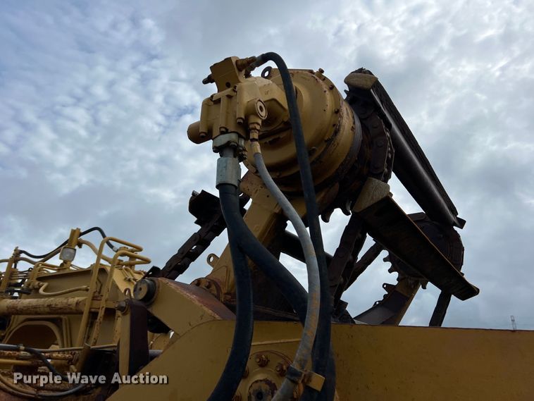 image for item LI9419 1997 Caterpillar 623F  elevating scraper