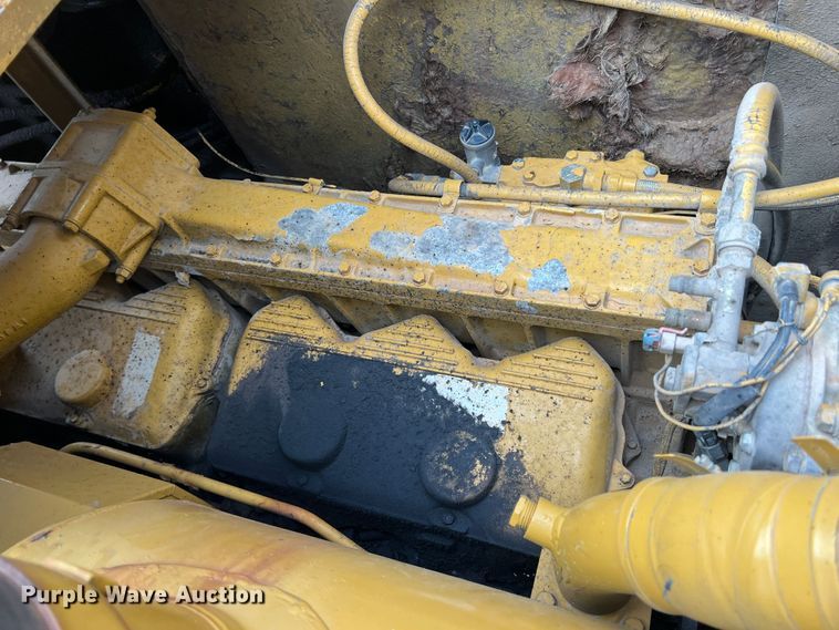 image for item LI9419 1997 Caterpillar 623F  elevating scraper