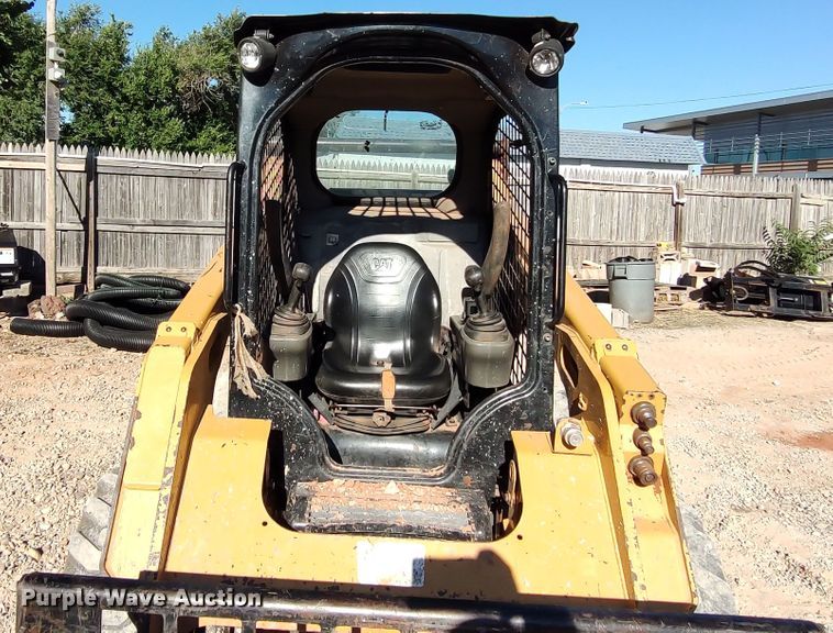 image for item LK9799 2014 Caterpillar 242D  skid steer loader