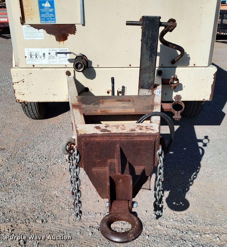 image for item LK9837 1997 Ingersoll Rand XP750WCU  air compressor