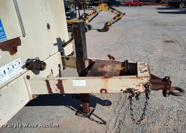 image for item LK9837 1997 Ingersoll Rand XP750WCU  air compressor