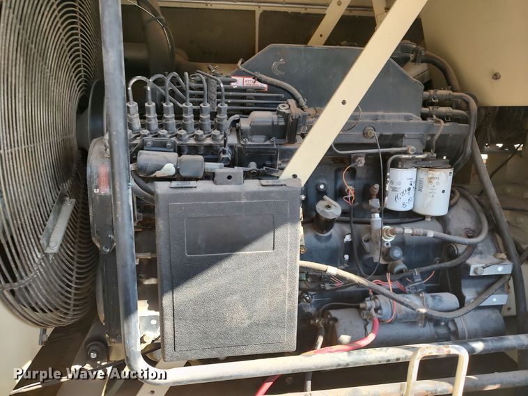 image for item LK9837 1997 Ingersoll Rand XP750WCU  air compressor