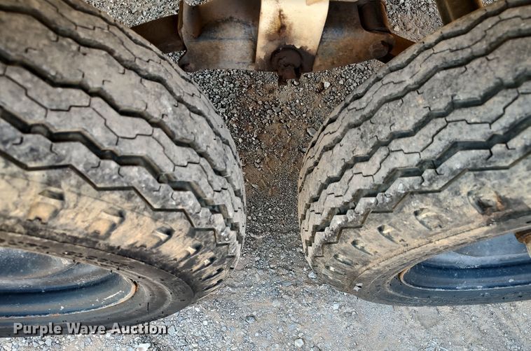 image for item LK9837 1997 Ingersoll Rand XP750WCU  air compressor