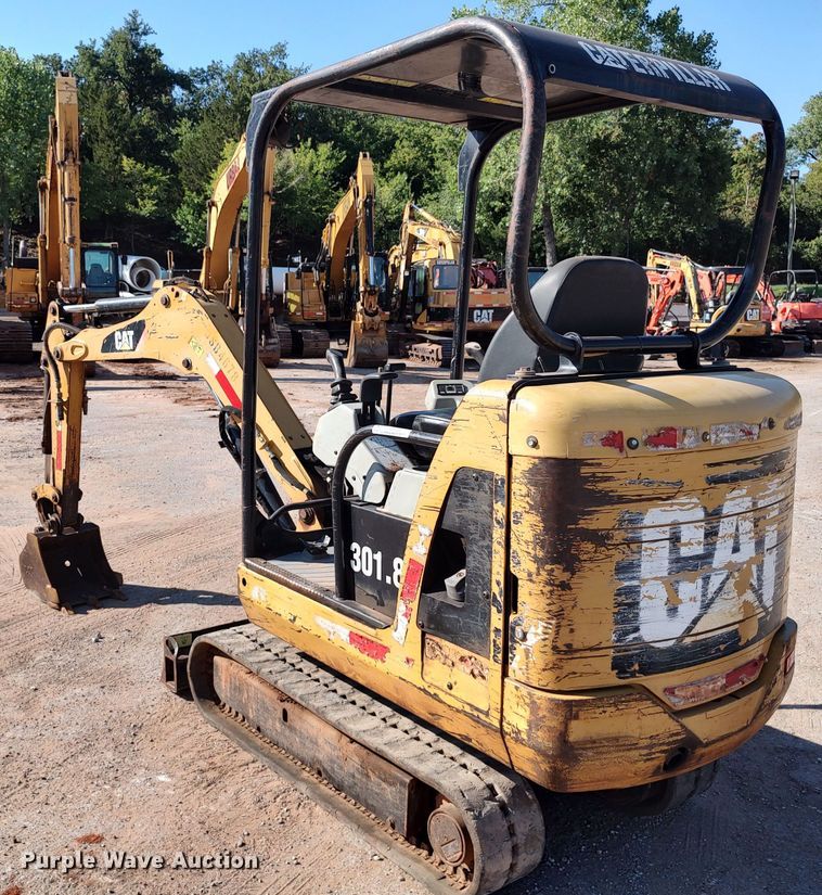 image for item LK9839 2009 Caterpillar 301.8C  mini excavator