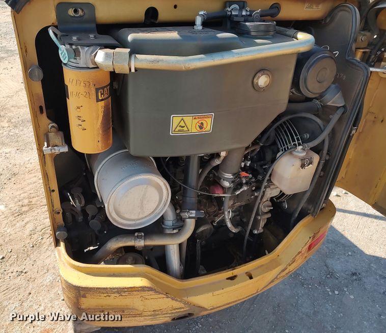 image for item LK9839 2009 Caterpillar 301.8C  mini excavator