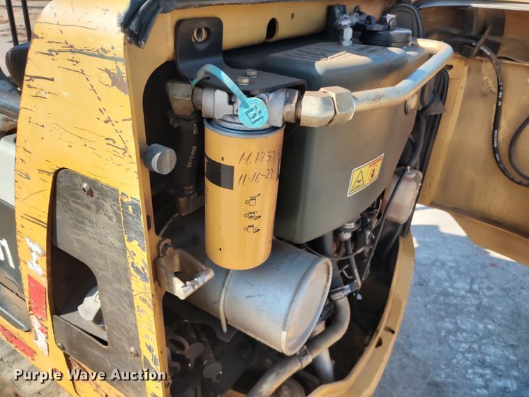 image for item LK9839 2009 Caterpillar 301.8C  mini excavator