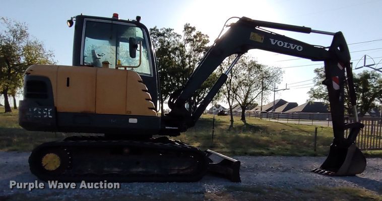 image for item LK9856 2012 Volvo EC55C  mini excavator