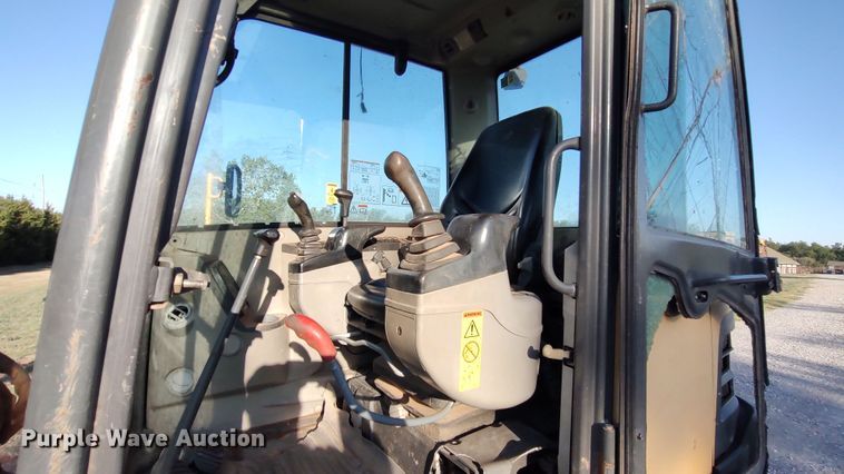 image for item LK9856 2012 Volvo EC55C  mini excavator