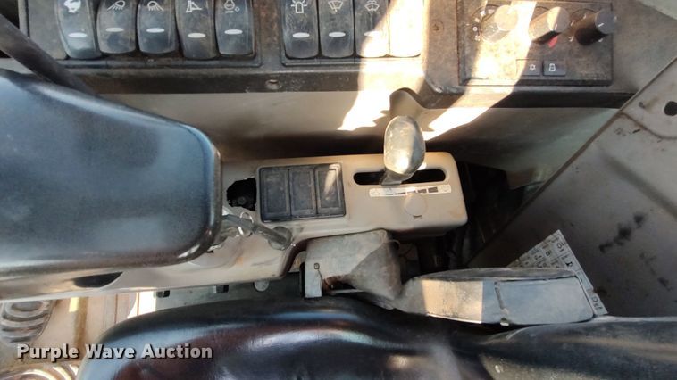 image for item LK9856 2012 Volvo EC55C  mini excavator