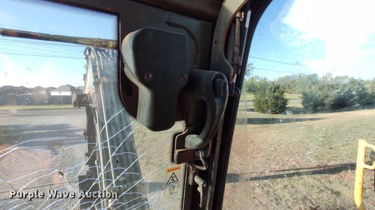 image for item LK9856 2012 Volvo EC55C  mini excavator