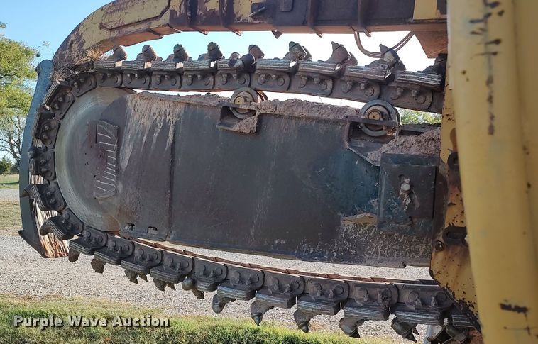 image for item LK9857 1995 Vermeer T655  trencher