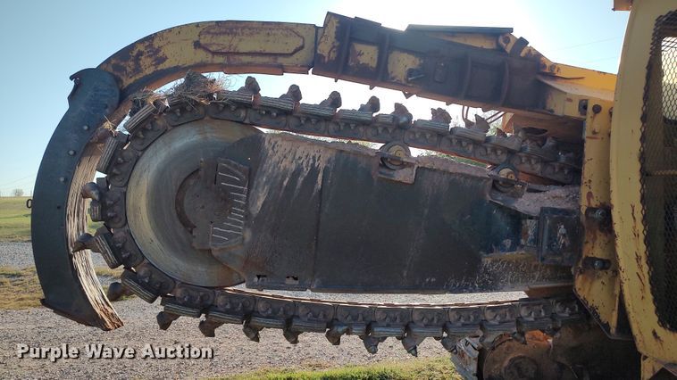 image for item LK9857 1995 Vermeer T655  trencher