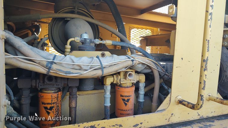 image for item LK9857 1995 Vermeer T655  trencher