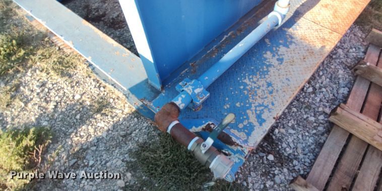 image for item LK9858 2007 Mcdonald  fuel tank