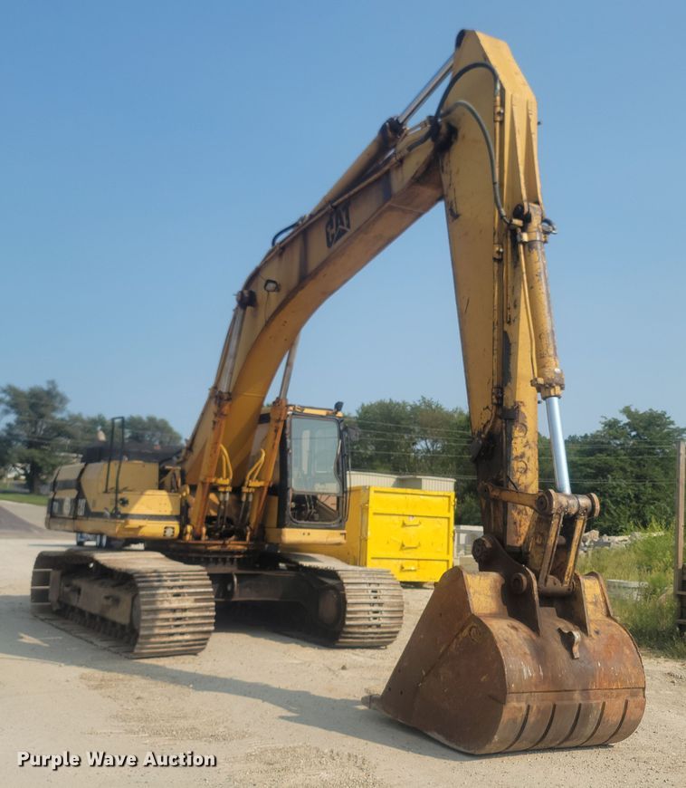 image for item LM9753 1994 Caterpillar 330L  excavator