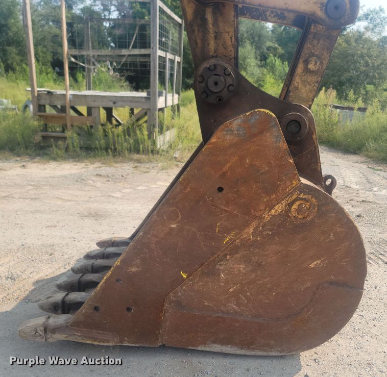 image for item LM9753 1994 Caterpillar 330L  excavator