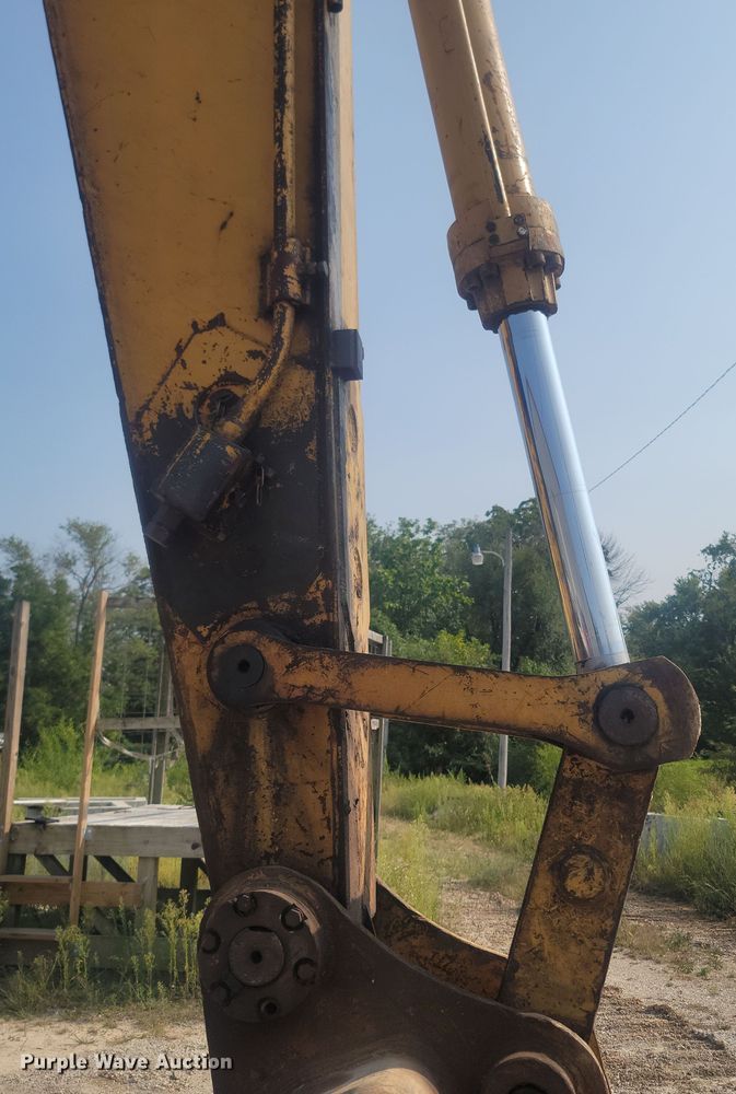 image for item LM9753 1994 Caterpillar 330L  excavator