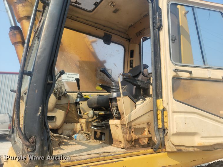 image for item LM9753 1994 Caterpillar 330L  excavator