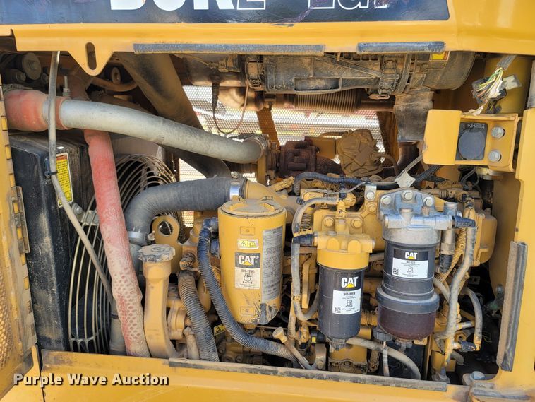 image for item LM9771 2012 Caterpillar D5K2 LGP  dozer