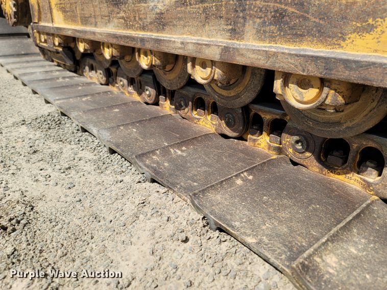 image for item LM9771 2012 Caterpillar D5K2 LGP  dozer