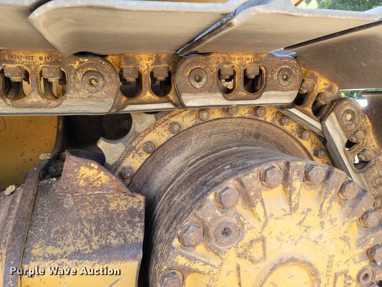 image for item LM9771 2012 Caterpillar D5K2 LGP  dozer