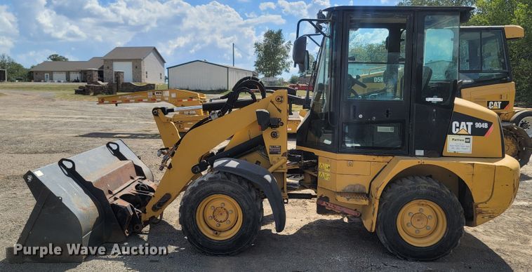 image for item LM9772 2007 Caterpillar 904B  wheel loader