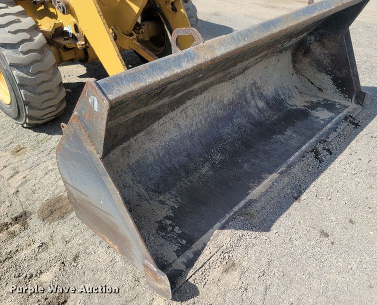 image for item LM9772 2007 Caterpillar 904B  wheel loader
