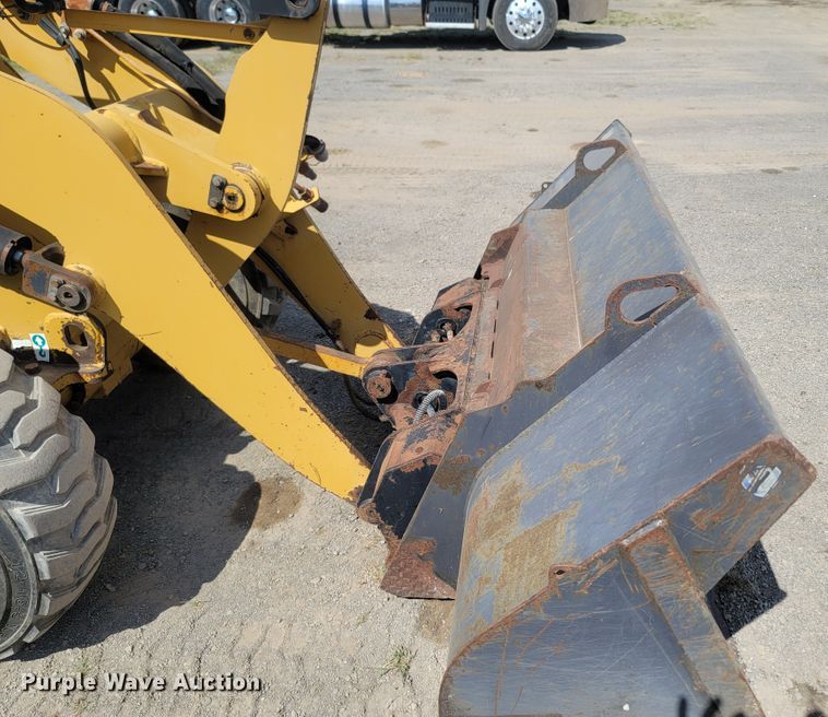 image for item LM9772 2007 Caterpillar 904B  wheel loader