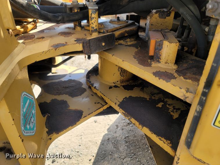 image for item LM9772 2007 Caterpillar 904B  wheel loader