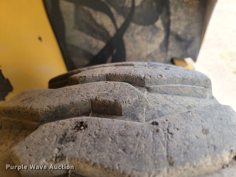 image for item LM9772 2007 Caterpillar 904B  wheel loader