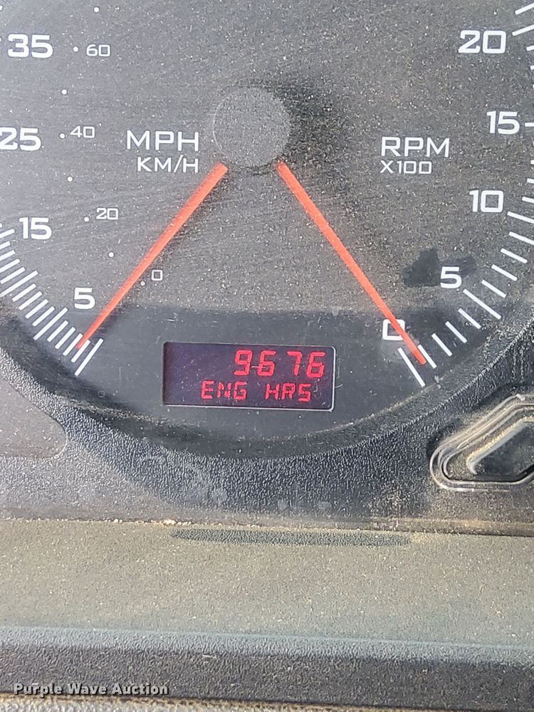 image for item LM9777 2014 Caterpillar CT660  dump truck