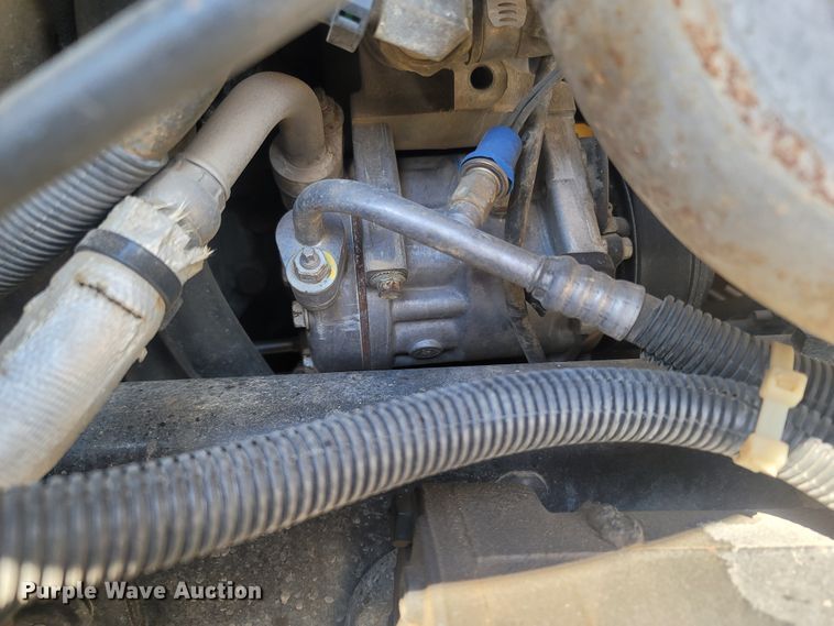 image for item LM9777 2014 Caterpillar CT660  dump truck