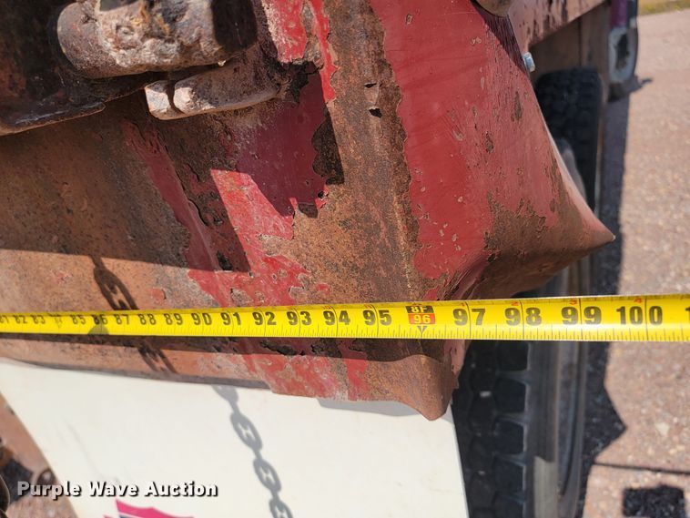 image for item LO9047 1988 Ford LT9000  dump truck